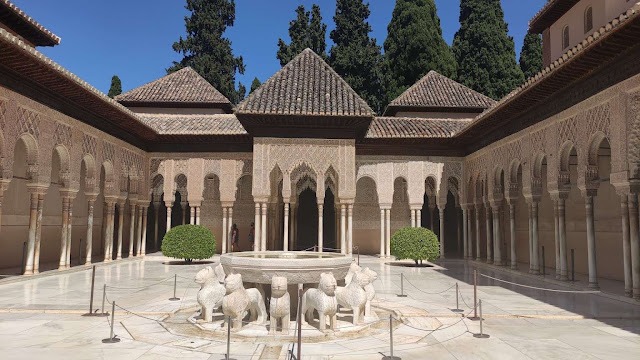 Patio de los Leones, Alhambra de Granada