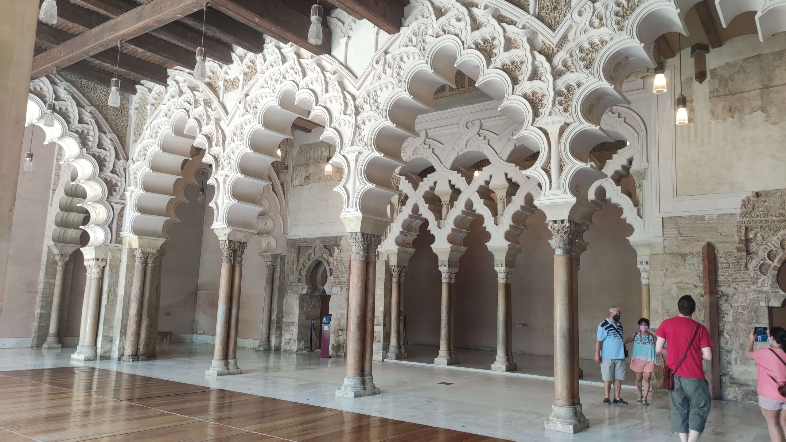 Arcos imitación Mezquita de Córdoba