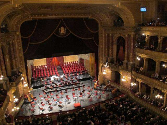 Interior ópera de Budapest, obra