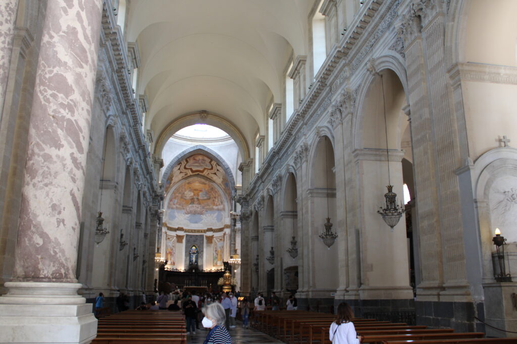 Interior Catedral de Catania