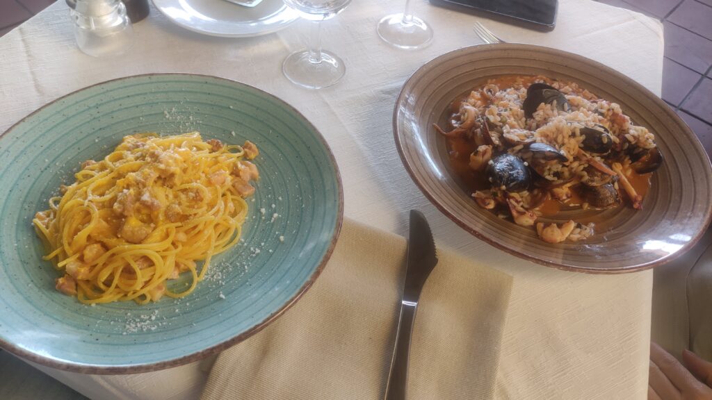 Comiendo en Taormina