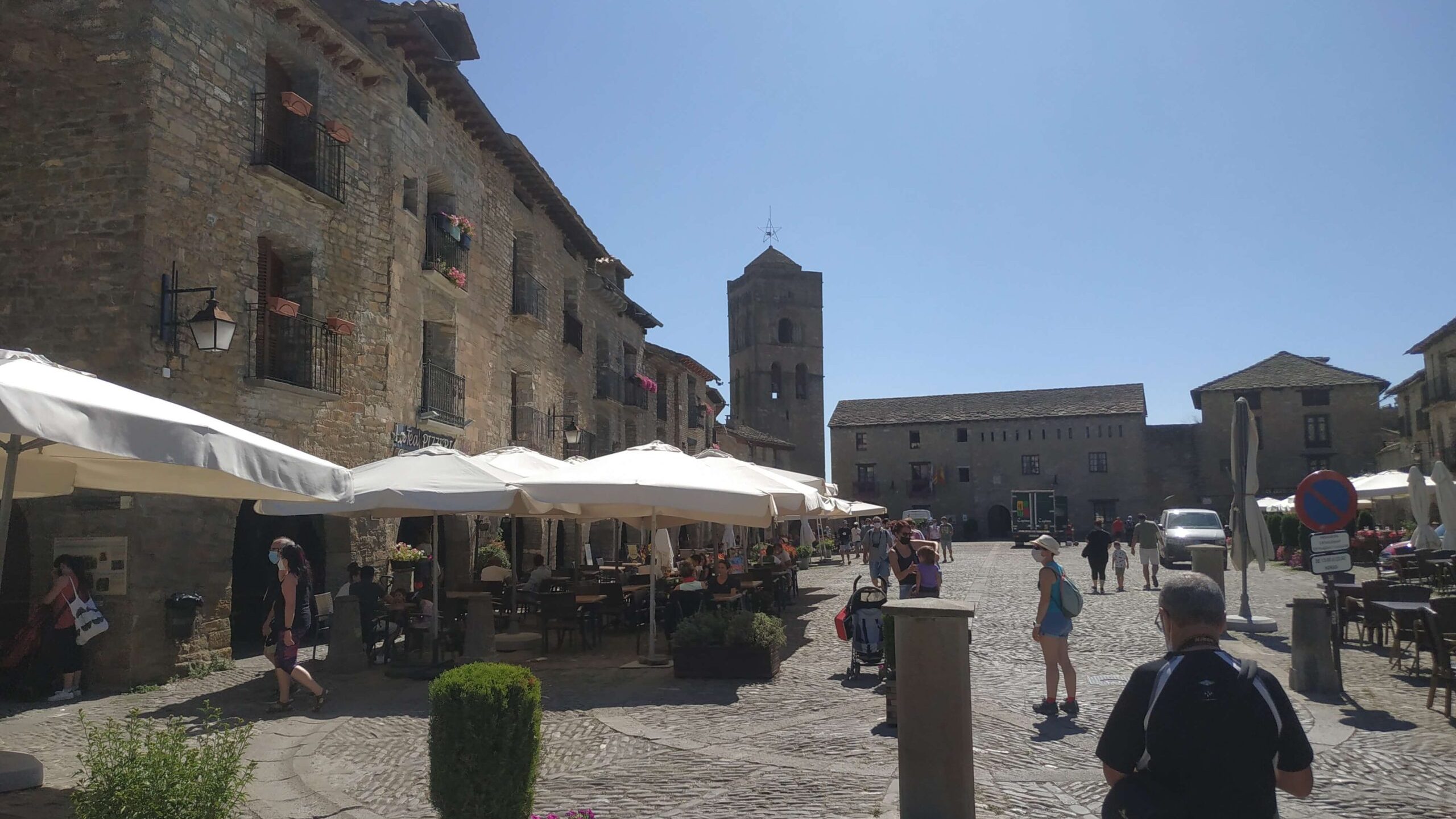 Plaza de Aínsa