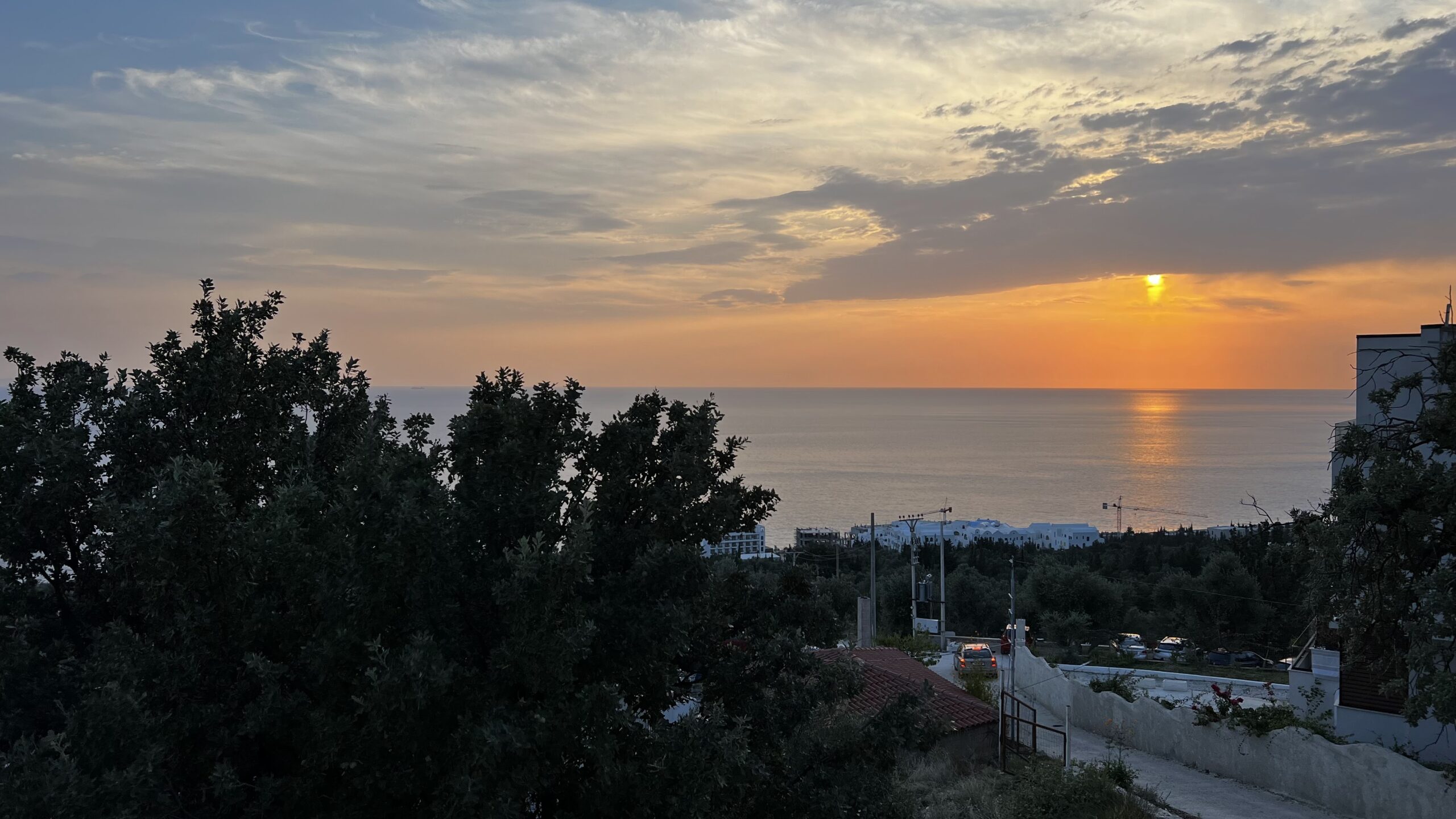 Atardecer en Dhermi, Riviera Albanesa